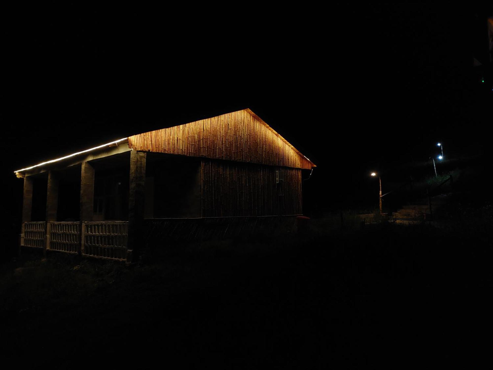 Khana Badosh Resort Kalam Buitenkant foto